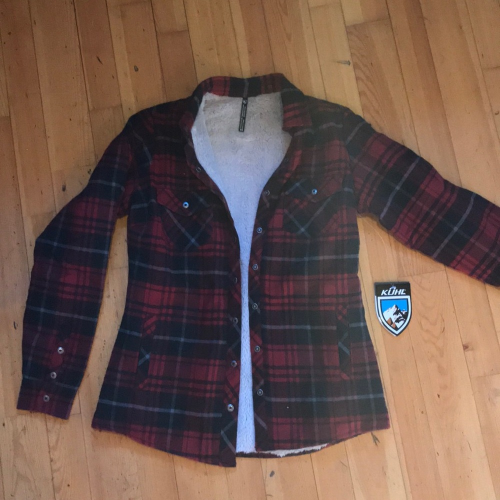 XS unworn Kuhl lined shirt